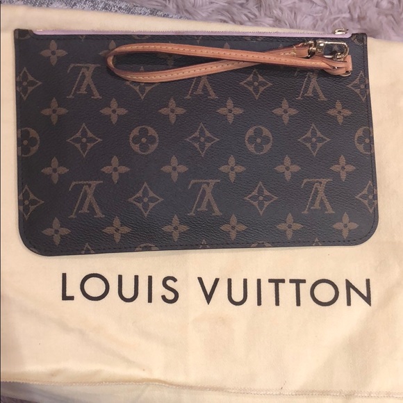 Louis Vuitton Wristlet with Light Pink Interior - Picture 1 of 5